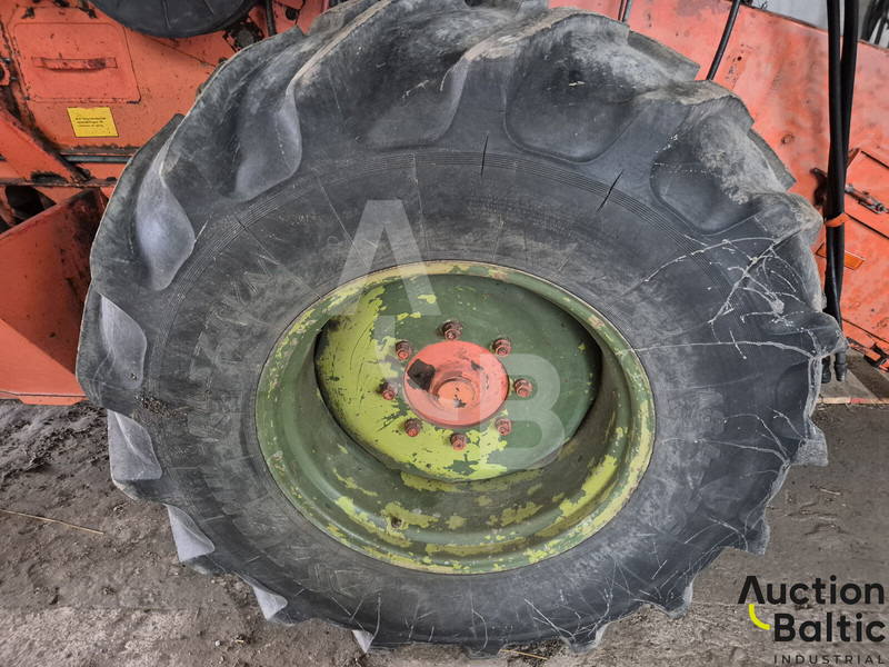 Combine harvester for transportation of food Dronningborg D1900: picture 11