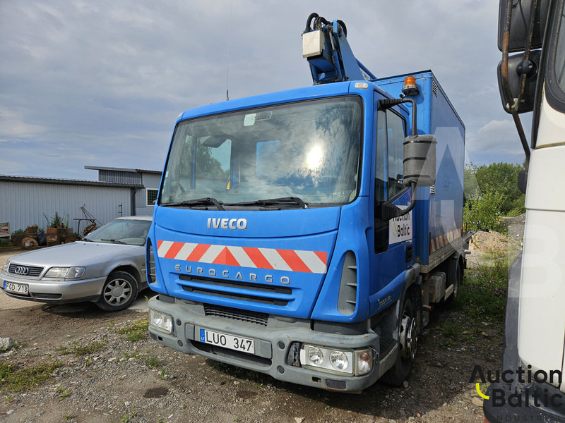 Iveco 100E 18 - Truck with aerial platform: picture 1 Iveco 100E 18 - Truck with aerial platform: picture 1