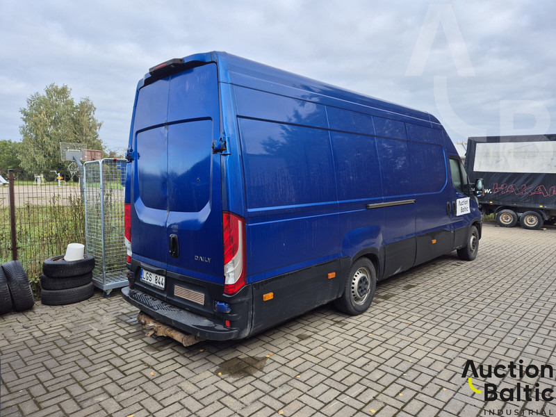 Iveco 35S17 - Panel van: picture 3 Iveco 35S17 - Panel van: picture 3