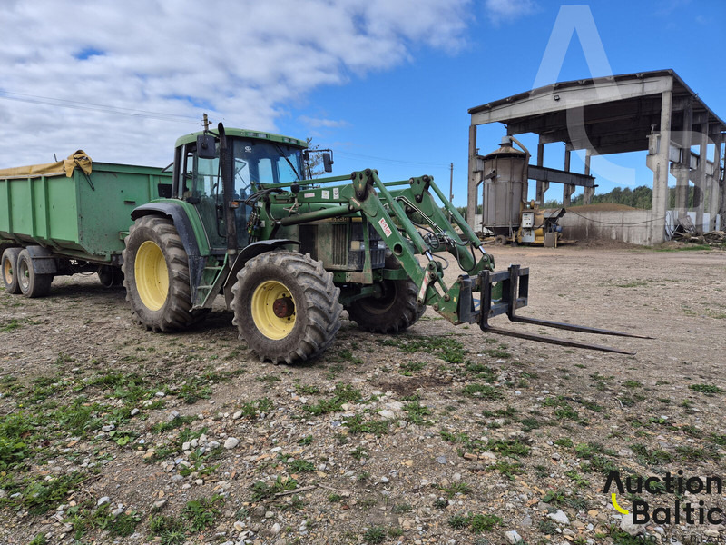 John Deere 6600 - Farm tractor: picture 3 John Deere 6600 - Farm tractor: picture 3