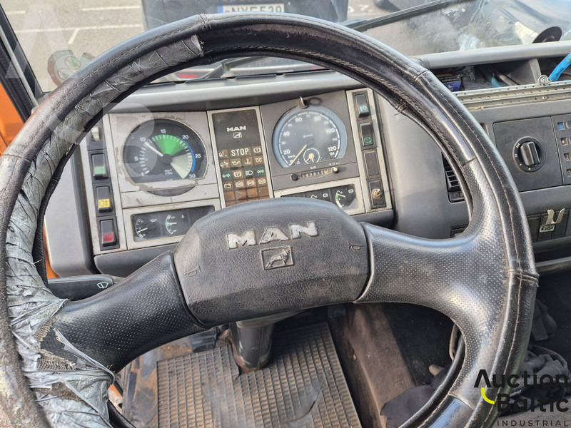 Tow truck MAN 10.153: picture 7