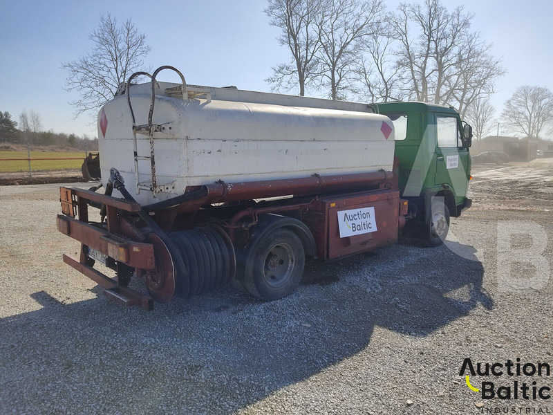 MAN 8.136 - Tanker truck: picture 4 MAN 8.136 - Tanker truck: picture 4