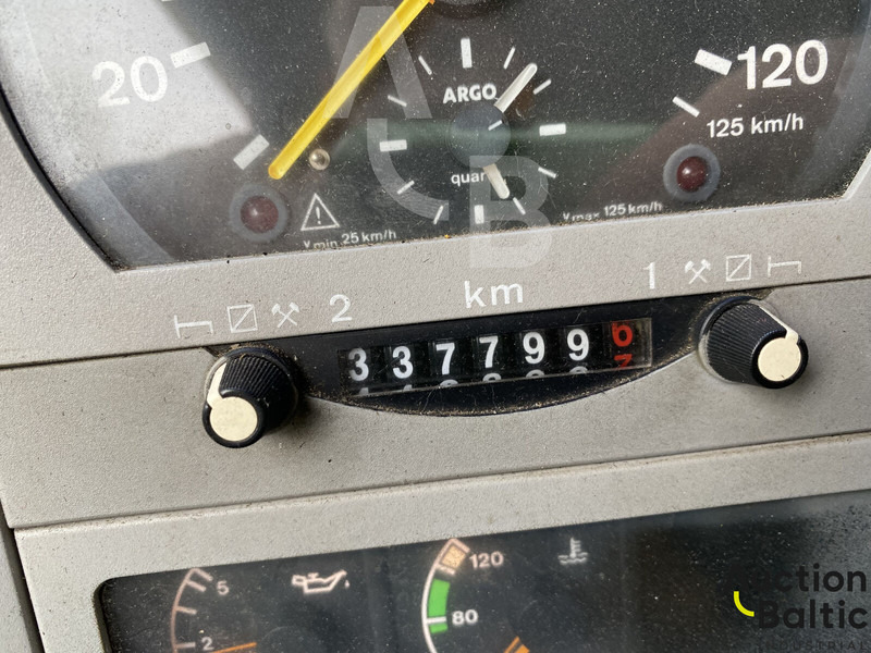 MAN T46 - Vacuum truck: picture 5 MAN T46 - Vacuum truck: picture 5