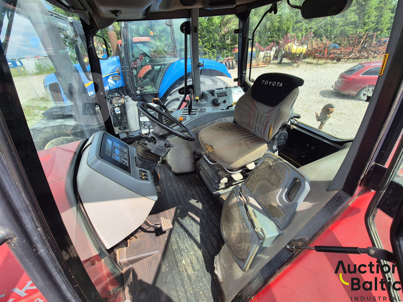 MCCORMICK MTX 140 - Farm tractor: picture 5 MCCORMICK MTX 140 - Farm tractor: picture 5