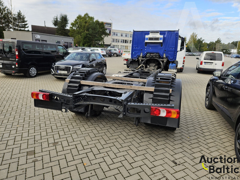 Mercedes-Benz Actros 1843 - Cab chassis truck: picture 3 Mercedes-Benz Actros 1843 - Cab chassis truck: picture 3