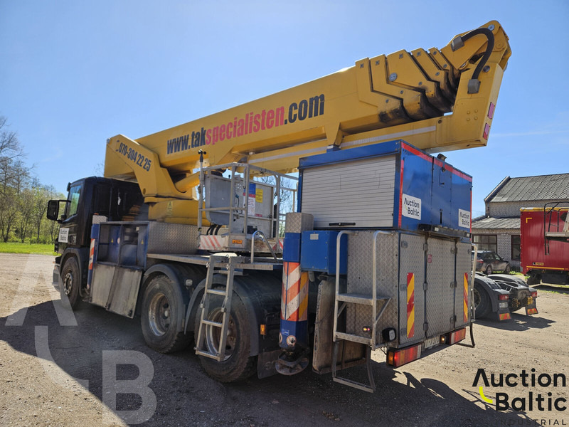 Scania P 310 - Truck with aerial platform: picture 4 Scania P 310 - Truck with aerial platform: picture 4