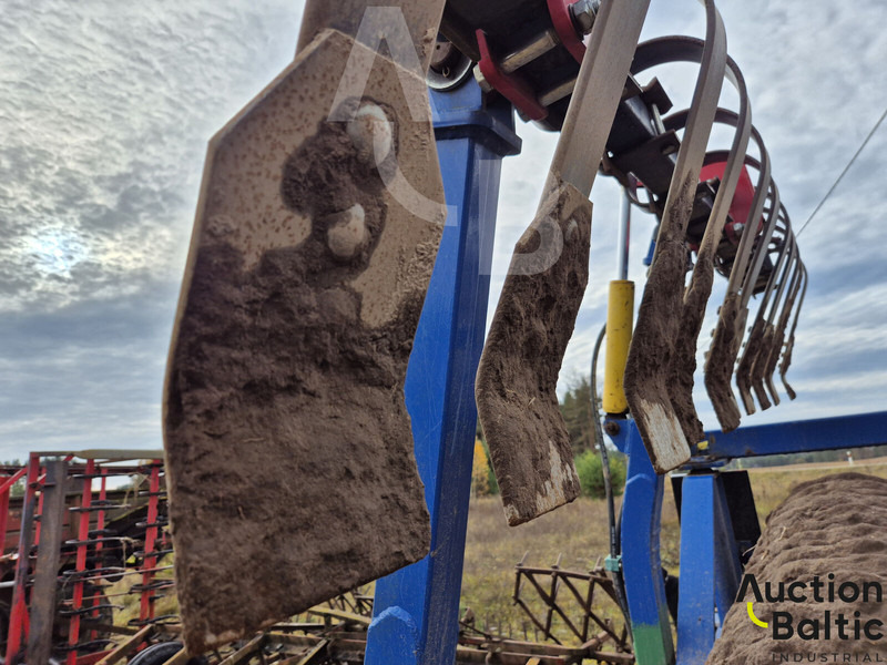 Servis Traktor KZK "Olvia-6A" - Farm roller: picture 3 Servis Traktor KZK "Olvia-6A" - Farm roller: picture 3