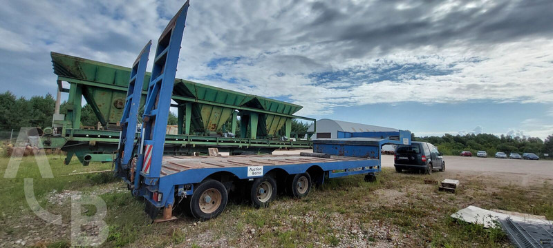 Stokota S3N - Low loader semi-trailer: picture 4 Stokota S3N - Low loader semi-trailer: picture 4
