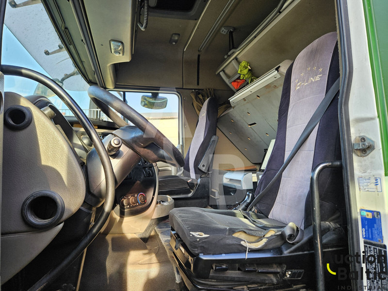 DAF FT XF105.460 - Tractor truck: picture 4 DAF FT XF105.460 - Tractor truck: picture 4