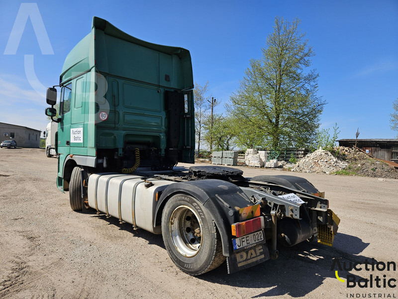 DAF XF105.460 - Tractor truck: picture 4 DAF XF105.460 - Tractor truck: picture 4
