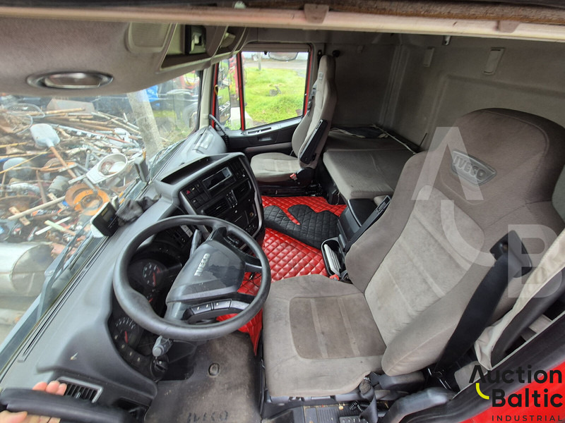 Iveco AS 440 T/P - Tractor truck: picture 5 Iveco AS 440 T/P - Tractor truck: picture 5