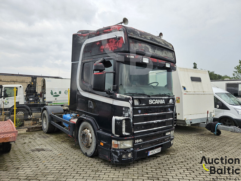 Scania 420 - Tractor truck: picture 2 Scania 420 - Tractor truck: picture 2