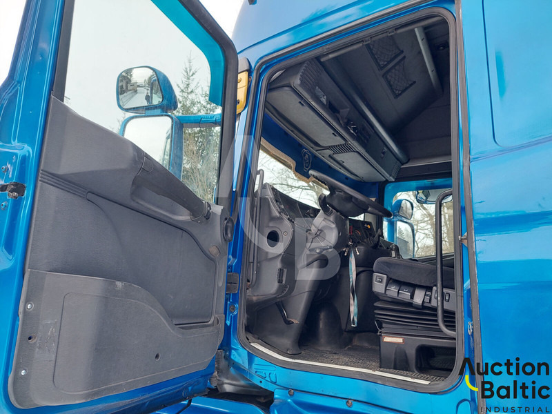 Scania T 114 LA - Tractor truck: picture 5 Scania T 114 LA - Tractor truck: picture 5