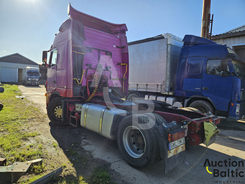 Volvo FH12 - Tractor truck: picture 4 Volvo FH12 - Tractor truck: picture 4