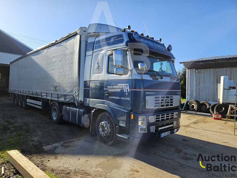 Volvo FH12 - Tractor truck: picture 2 Volvo FH12 - Tractor truck: picture 2