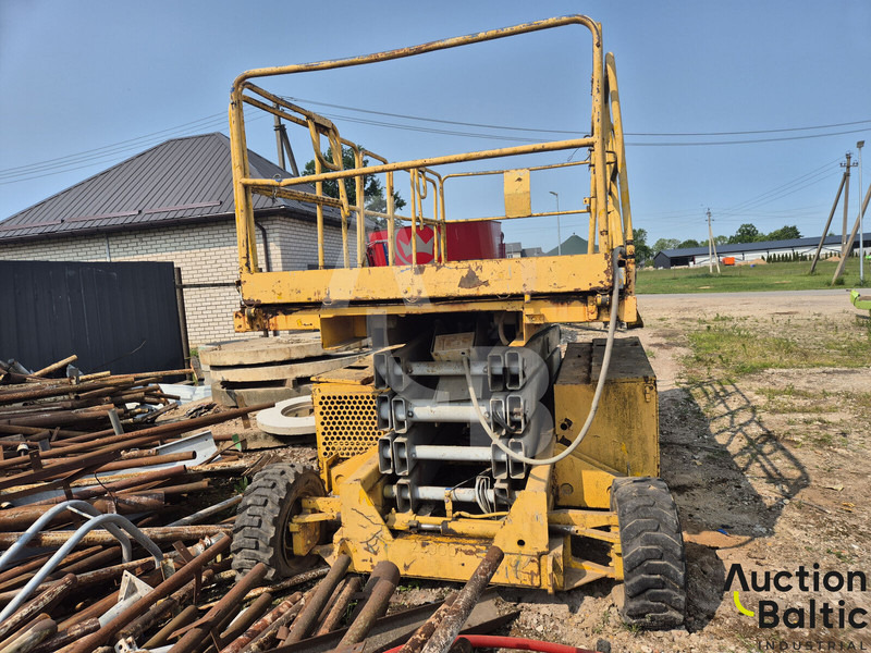 UpRight LX41 - Scissor lift: picture 3 UpRight LX41 - Scissor lift: picture 3
