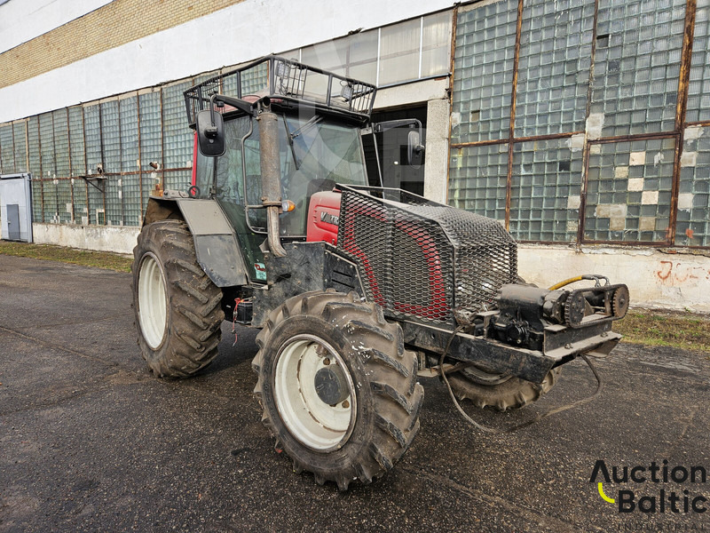 Valtra A 93H - Farm tractor: picture 2 Valtra A 93H - Farm tractor: picture 2