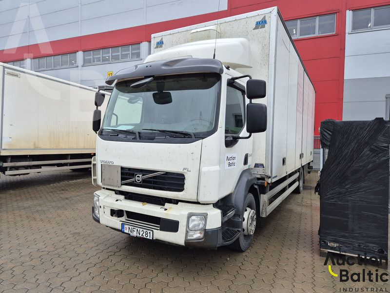 Volvo FL240 - Box truck: picture 2 Volvo FL240 - Box truck: picture 2