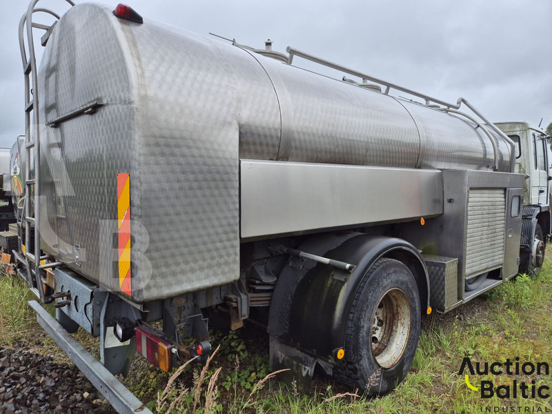 Volvo FL6 - Tanker truck: picture 3 Volvo FL6 - Tanker truck: picture 3