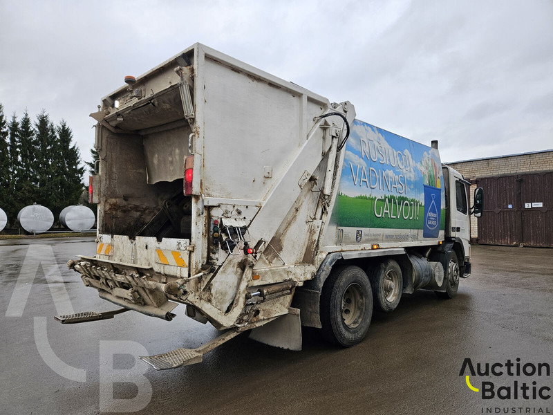 Volvo FM7 - Garbage truck: picture 3 Volvo FM7 - Garbage truck: picture 3