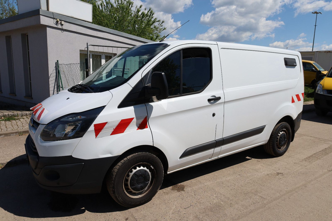 Ford Transit Custom Kasten FCC/Werkstatt - Small van: picture 2 Ford Transit Custom Kasten FCC/Werkstatt - Small van: picture 2