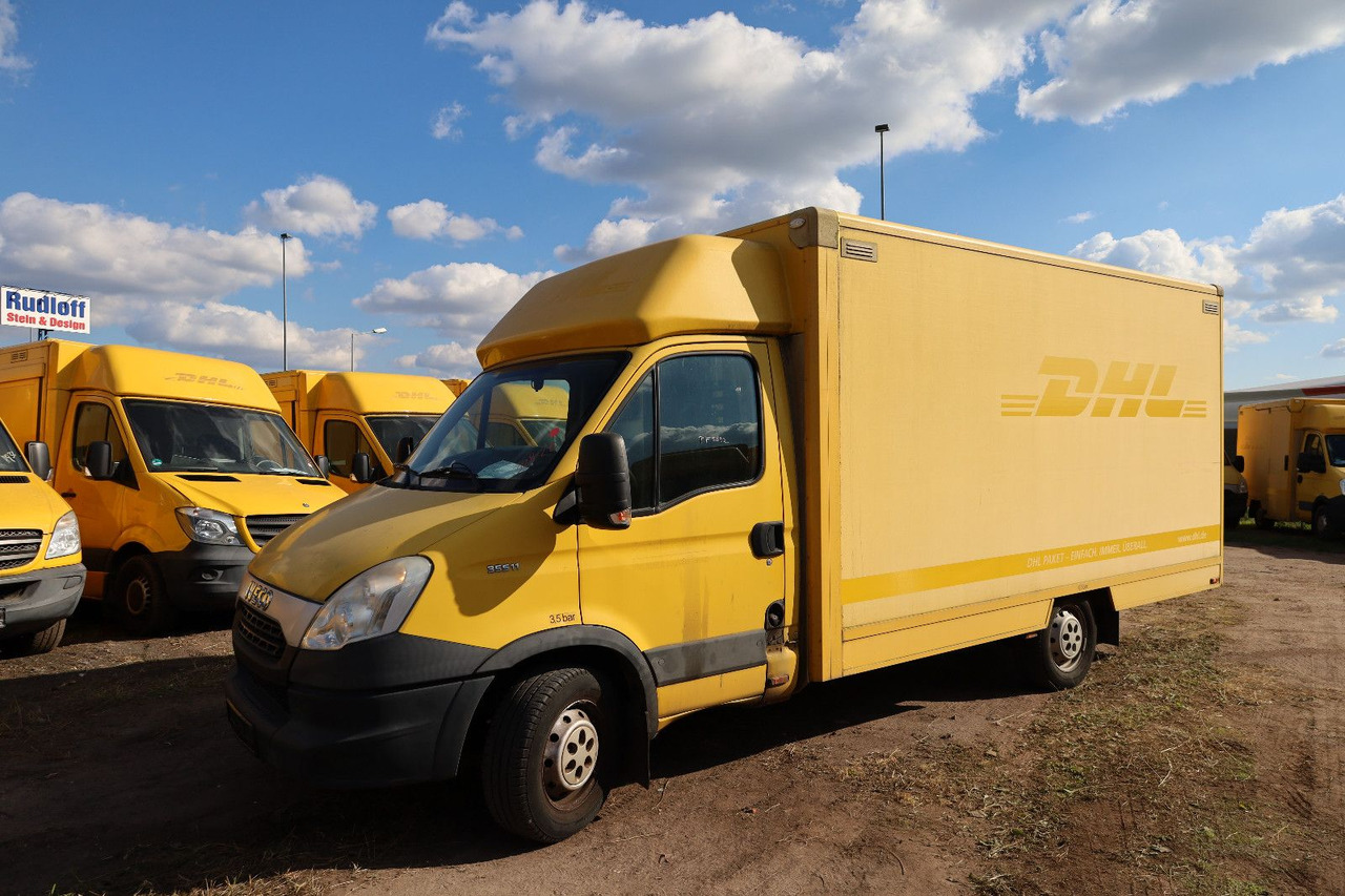 Iveco IS35SI2AA Daily/ Regalsystem/Luftfeder/1. Hand/ - Closed box van: picture 3 Iveco IS35SI2AA Daily/ Regalsystem/Luftfeder/1. Hand/ - Closed box van: picture 3