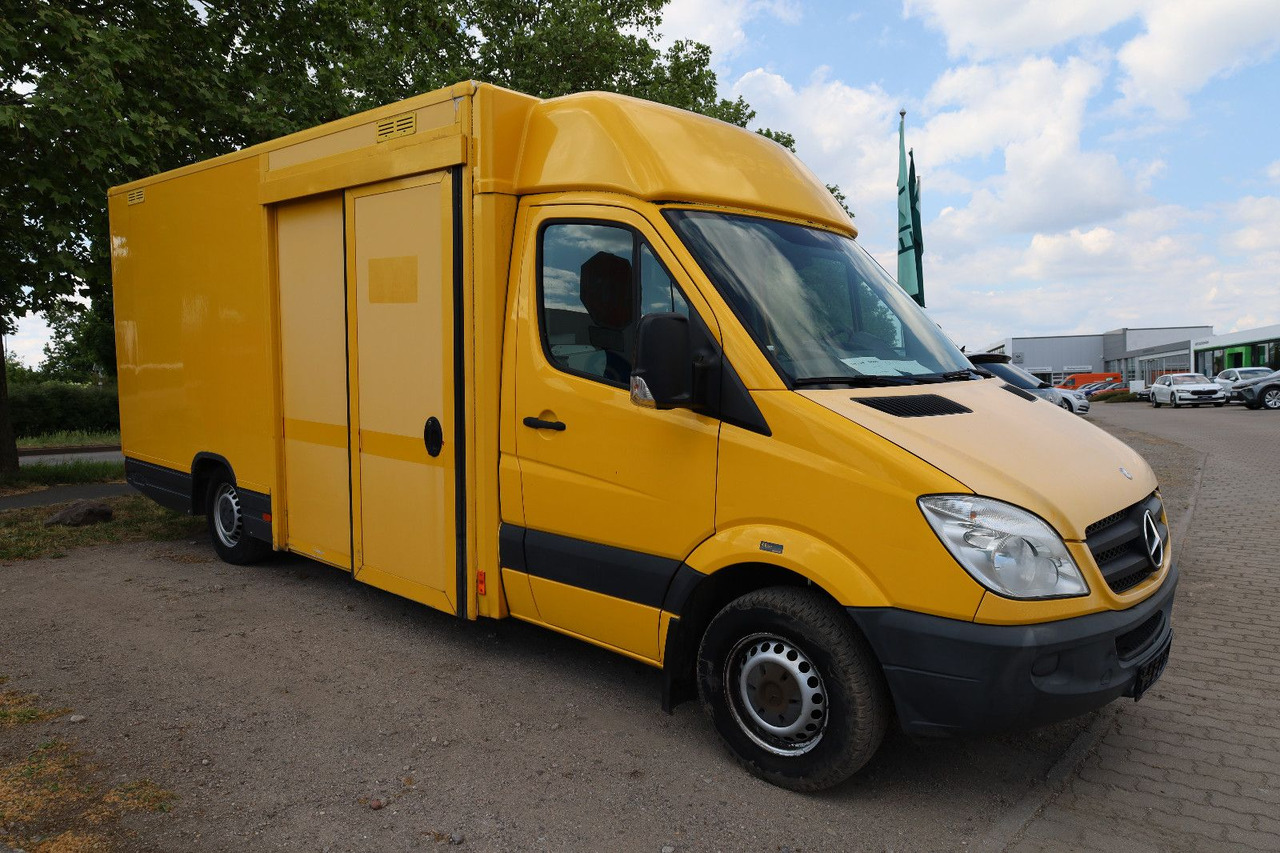 Mercedes-Benz Sprinter II Pritsche/ Koffer - Closed box van: picture 1 Mercedes-Benz Sprinter II Pritsche/ Koffer - Closed box van: picture 1
