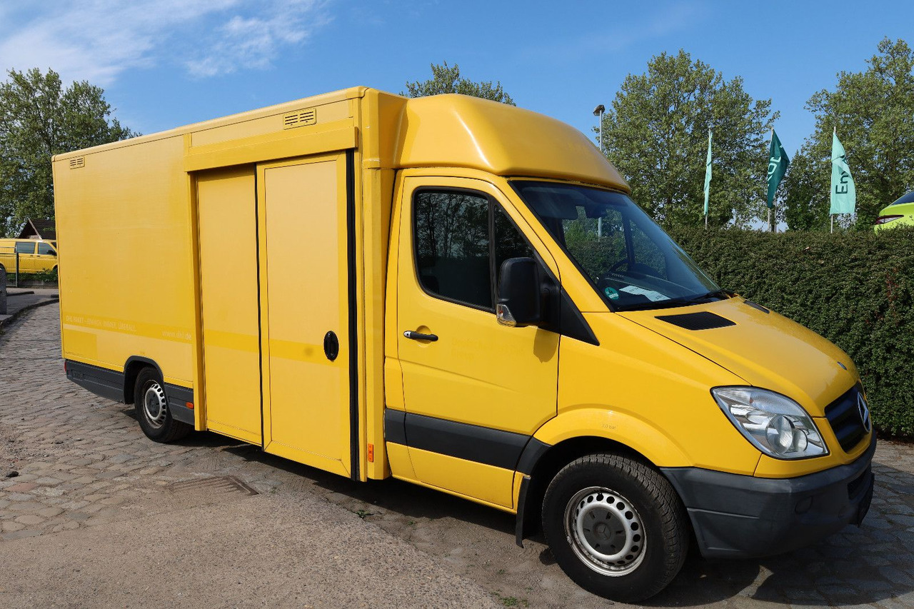 Mercedes-Benz Sprinter II Pritsche/ Koffer/Regalsystem - Closed box van: picture 2 Mercedes-Benz Sprinter II Pritsche/ Koffer/Regalsystem - Closed box van: picture 2