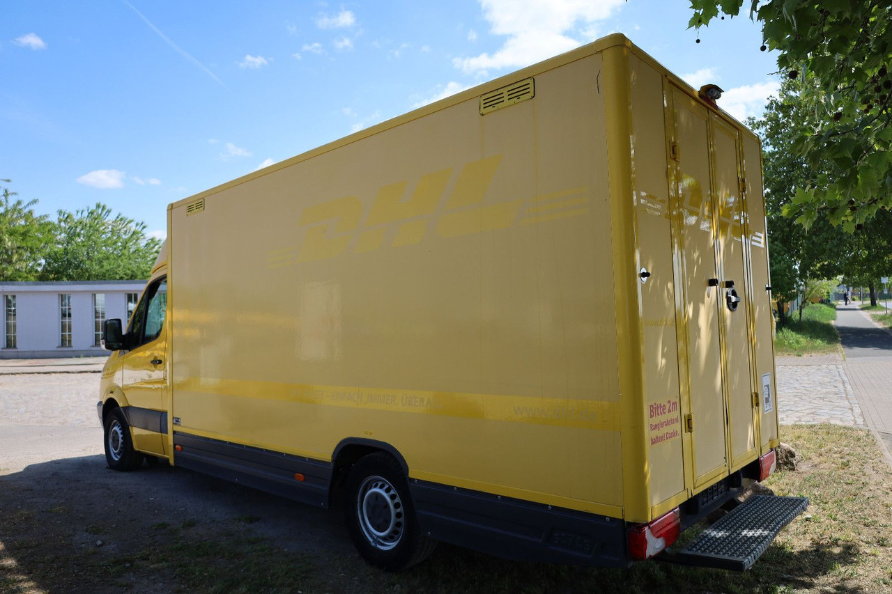 Mercedes-Benz Sprinter II Pritsche/ Koffer/Regalsystem - Closed box van: picture 3 Mercedes-Benz Sprinter II Pritsche/ Koffer/Regalsystem - Closed box van: picture 3