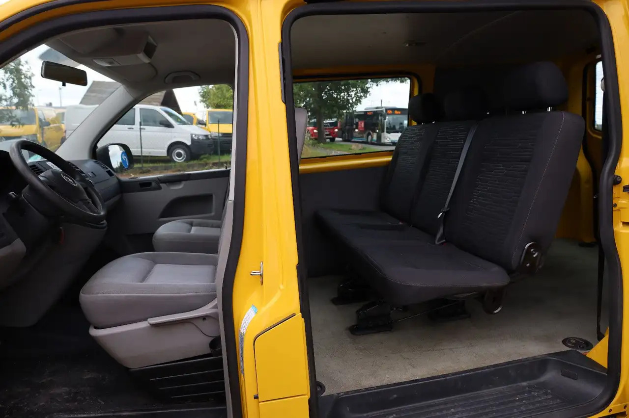 Volkswagen T5 Transporter Kasten-Kombi 2.0 TDI/EU5/5-Sitze - Combi van: picture 2 Volkswagen T5 Transporter Kasten-Kombi 2.0 TDI/EU5/5-Sitze - Combi van: picture 2