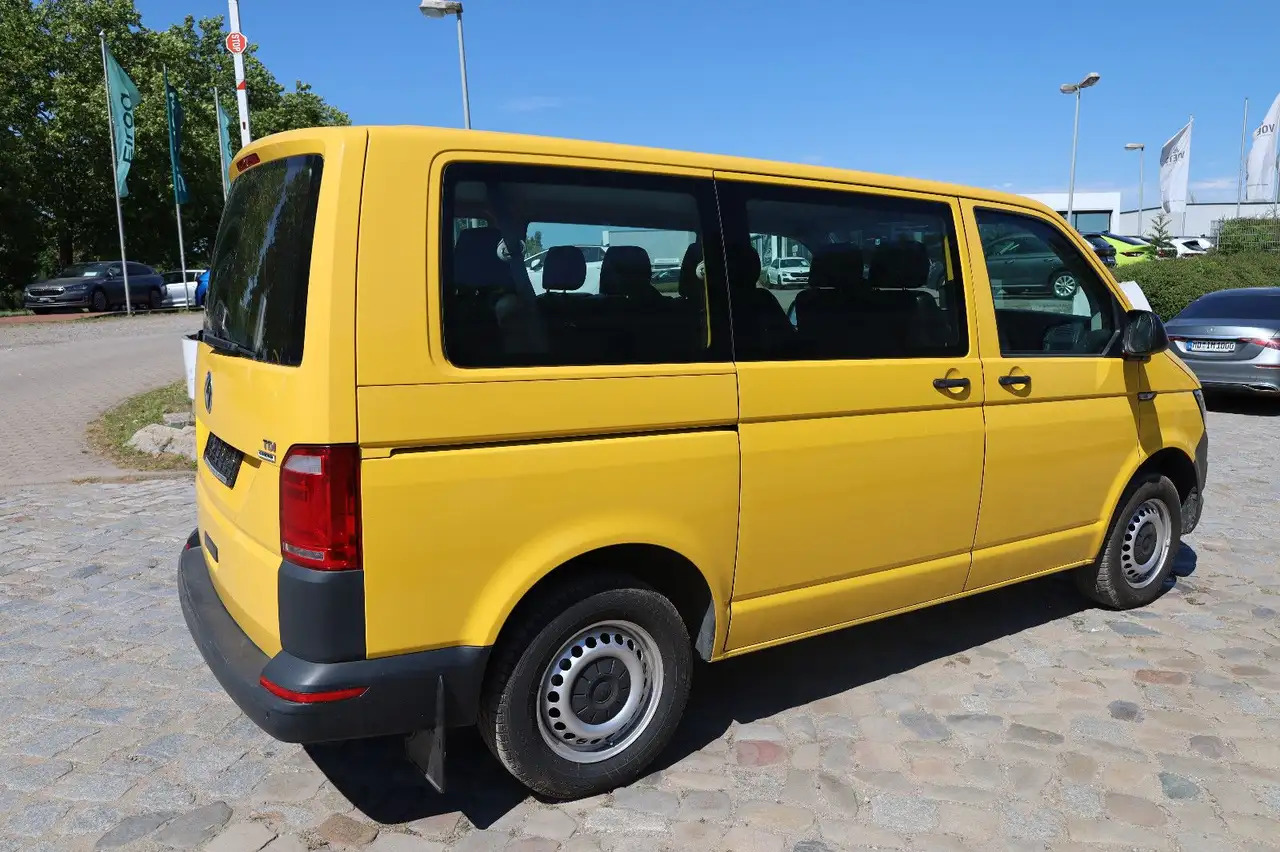 Volkswagen T6 Transporter / 2.0 TDI/EU6/1.Hand - Car: picture 5 Volkswagen T6 Transporter / 2.0 TDI/EU6/1.Hand - Car: picture 5