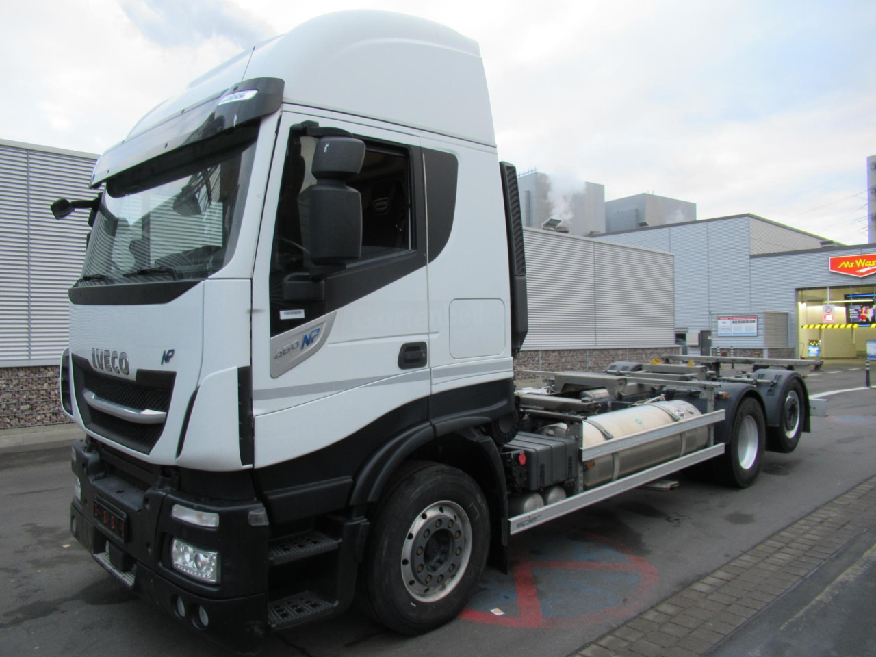 IVECO Stralis AS260S46Y/FSCMLNG Intarder Klima AHK ZV - Container transporter/ Swap body truck: picture 1 IVECO Stralis AS260S46Y/FSCMLNG Intarder Klima AHK ZV - Container transporter/ Swap body truck: picture 1