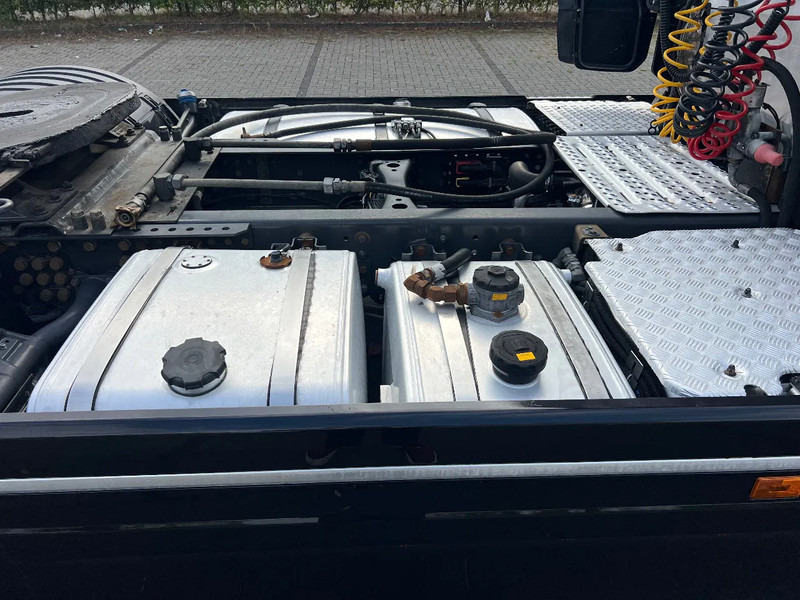 Scania R580 *Full Air X6*R580 TOPLINE*Manual Gearbox-Retarder*PTO* - Tractor truck: picture 5 Scania R580 *Full Air X6*R580 TOPLINE*Manual Gearbox-Retarder*PTO* - Tractor truck: picture 5