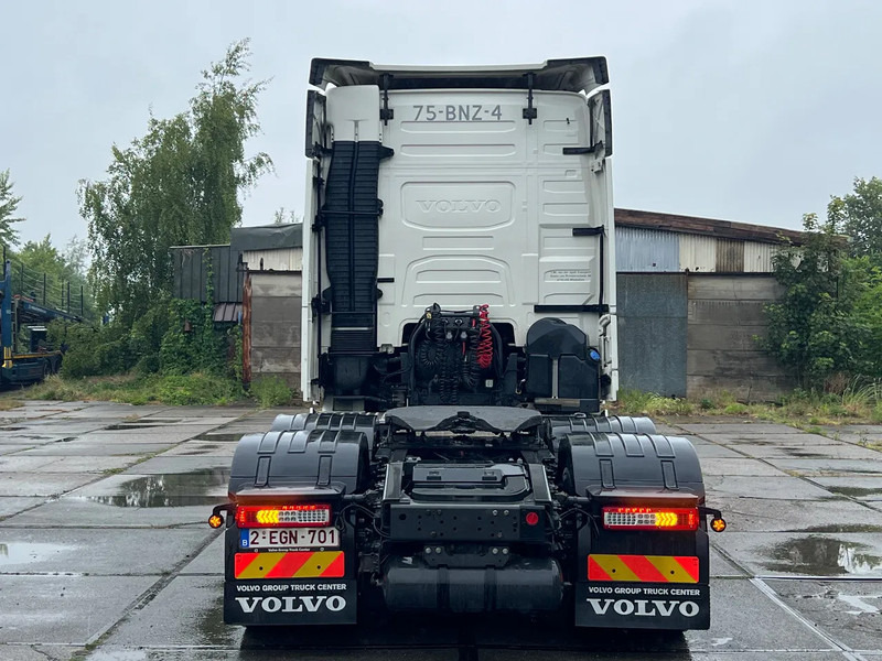 Volvo FH 500 STEERING AXLE***LIFT AXLE***FH500 6x2*** - Tractor truck: picture 5 Volvo FH 500 STEERING AXLE***LIFT AXLE***FH500 6x2*** - Tractor truck: picture 5