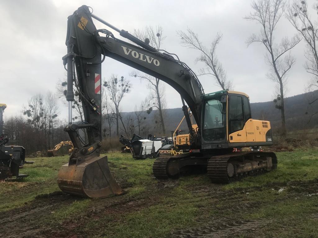 Crawler excavator Volvo EC 160 CL well: picture 22