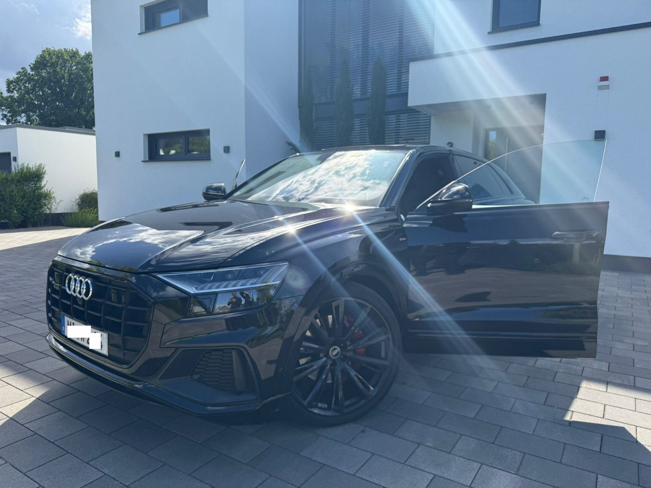 Audi Q8 50 TDI quattro S-Line 1. Hand Vollausstattung - SUV: picture 3 Audi Q8 50 TDI quattro S-Line 1. Hand Vollausstattung - SUV: picture 3