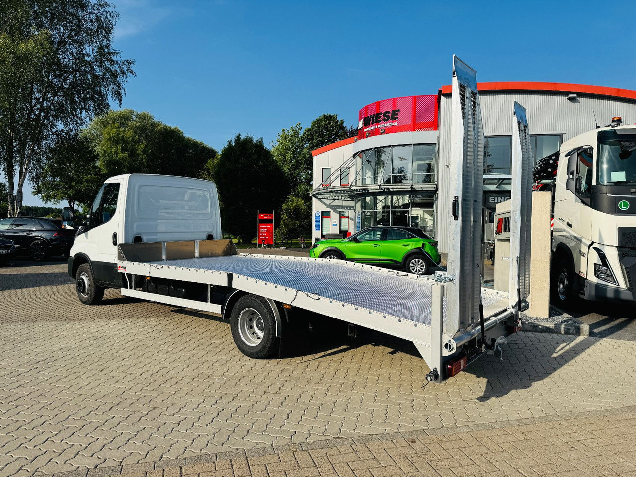 Iveco 70C18HA, Maschinen & Arbeitsbühnentrans. 2940kg! - Tow truck: picture 2 Iveco 70C18HA, Maschinen & Arbeitsbühnentrans. 2940kg! - Tow truck: picture 2