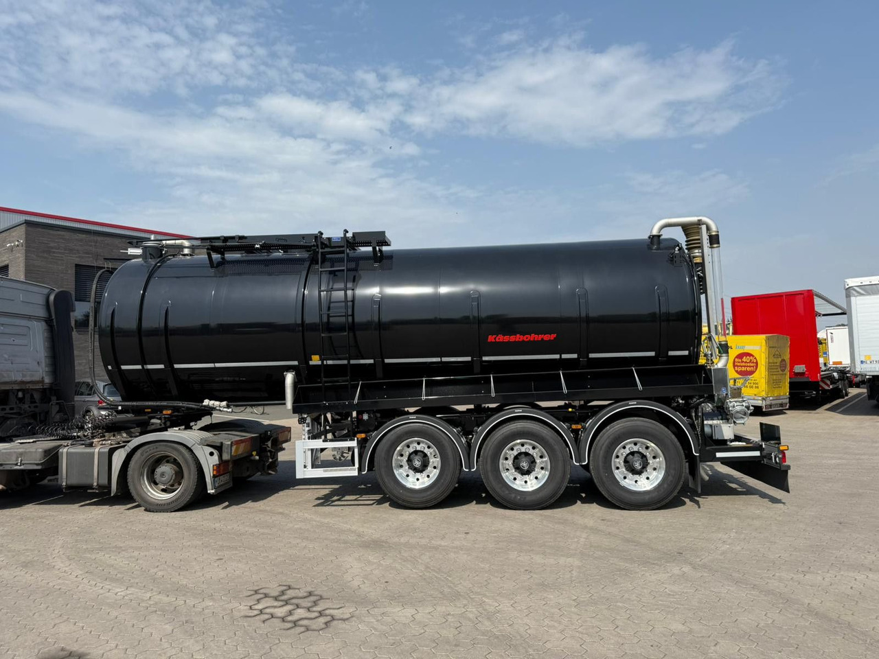Kässbohrer K.STN L 30 Edelstahl Tanker Gülle Naturabfall - Tanker semi-trailer: picture 5 Kässbohrer K.STN L 30 Edelstahl Tanker Gülle Naturabfall - Tanker semi-trailer: picture 5