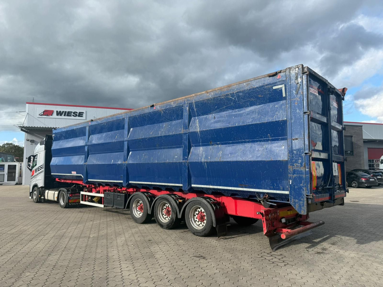 Kempf SKM 35/3 Großraummulde für Schrott 85m³ - Tipper semi-trailer: picture 4 Kempf SKM 35/3 Großraummulde für Schrott 85m³ - Tipper semi-trailer: picture 4