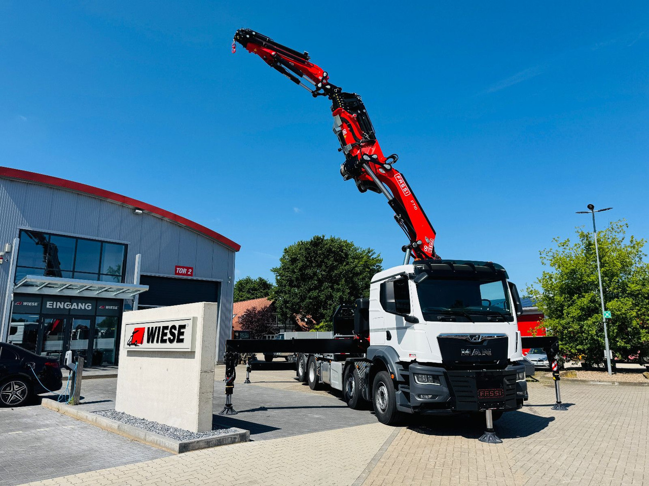 MAN TGS 32.510 mit F710 Frontkran sofort - Crane truck: picture 1 MAN TGS 32.510 mit F710 Frontkran sofort - Crane truck: picture 1