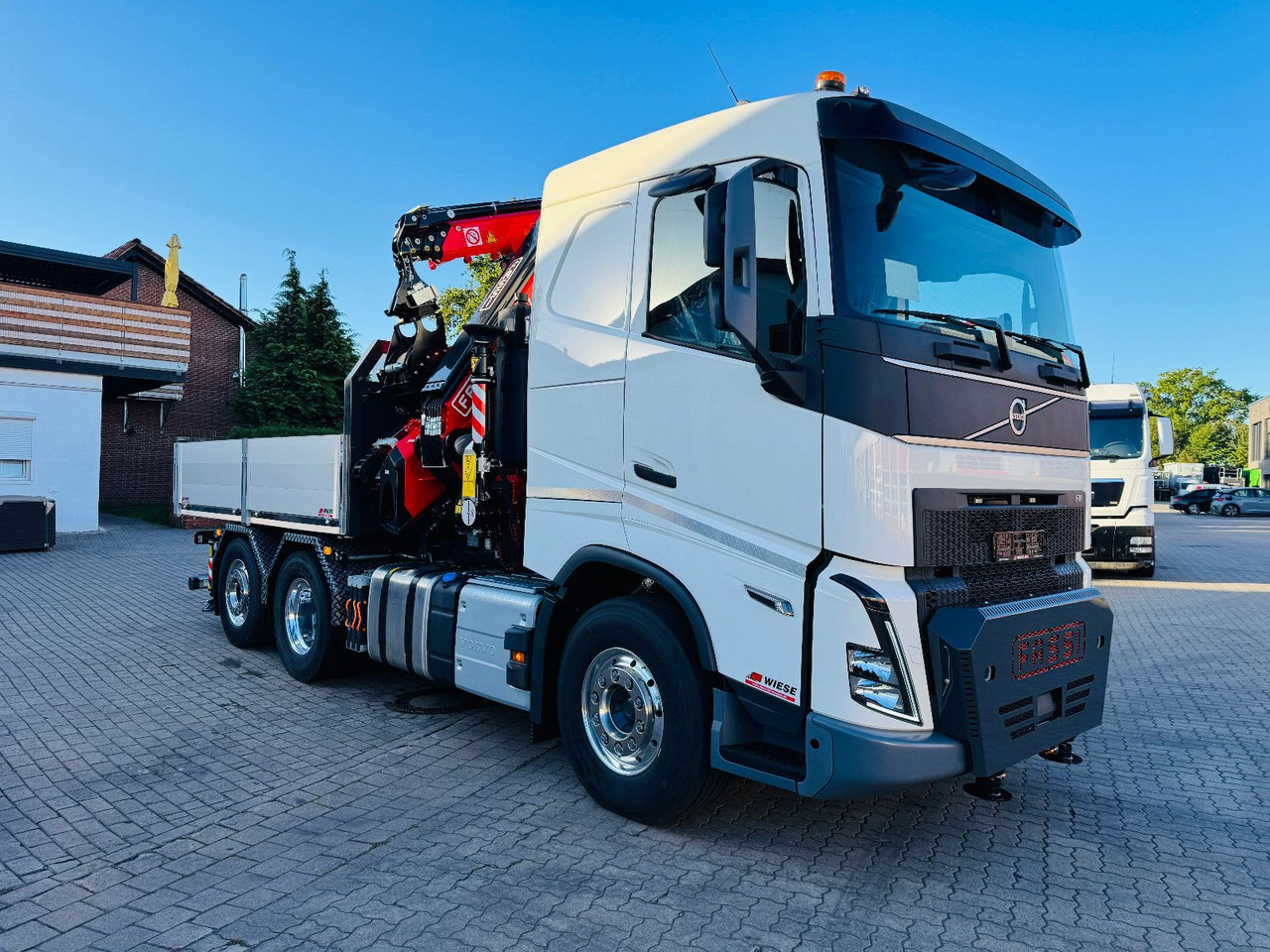 Volvo FH500 6x2 mit Fassi F545 2.27 JIB Winde so - Tractor truck: picture 1 Volvo FH500 6x2 mit Fassi F545 2.27 JIB Winde so - Tractor truck: picture 1