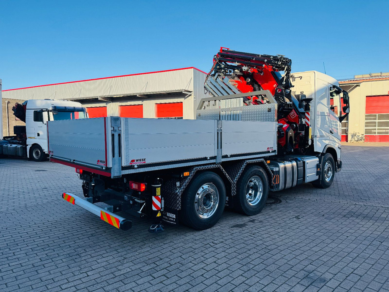 Volvo FH500 6x2 mit Fassi F545 2.27 JIB Winde so - Tractor truck: picture 3 Volvo FH500 6x2 mit Fassi F545 2.27 JIB Winde so - Tractor truck: picture 3