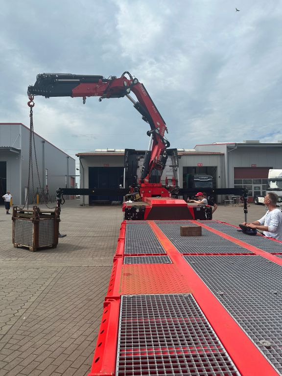 Wiese Stufensattel Tieflader mit Kran Fassi F545 Wiese Stufensattel Tieflader mit Kran Fassi F545 - Low loader semi-trailer: picture 4 Wiese Stufensattel Tieflader mit Kran Fassi F545 Wiese Stufensattel Tieflader mit Kran Fassi F545 - Low loader semi-trailer: picture 4