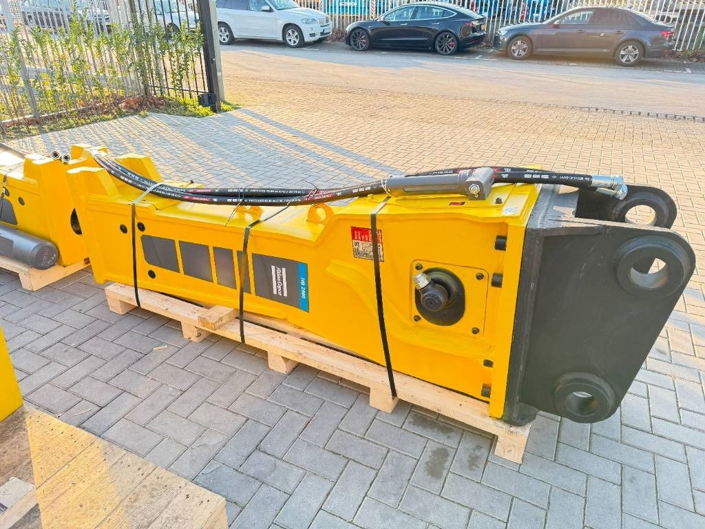 Atlas Copco epiroc MB 1700 Dust MB1700 MB1700DP - Hydraulic hammer for Construction machinery: picture 3 Atlas Copco epiroc MB 1700 Dust MB1700 MB1700DP - Hydraulic hammer for Construction machinery: picture 3
