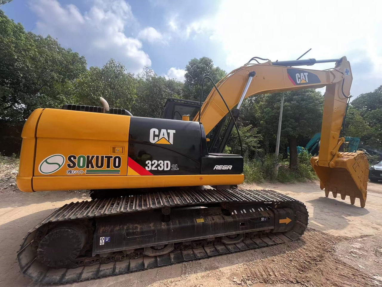 CATERPILLAR 323D - Construction machinery: picture 4 CATERPILLAR 323D - Construction machinery: picture 4