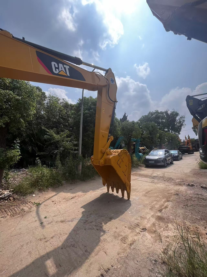 CATERPILLAR 323D - Construction machinery: picture 5 CATERPILLAR 323D - Construction machinery: picture 5