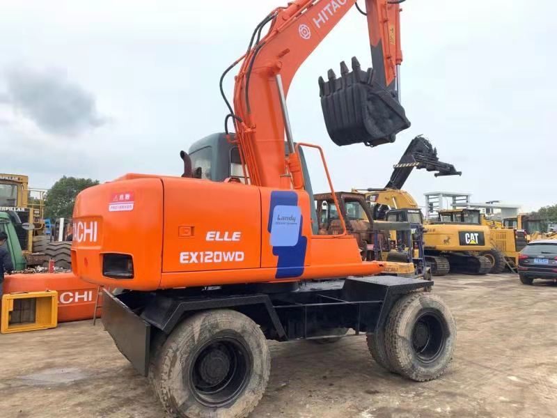 HITACHI EX120WD - Wheel excavator: picture 1 HITACHI EX120WD - Wheel excavator: picture 1