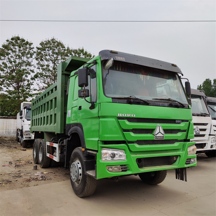 HOWO 6x4 380hp-Green-Tipper - Tipper: picture 1 HOWO 6x4 380hp-Green-Tipper - Tipper: picture 1
