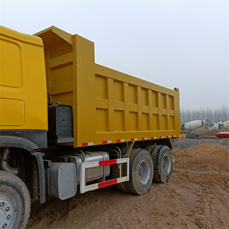 Tipper HOWO HOWO 6x4-375 Tipper-Yellow: picture 14 Tipper HOWO HOWO 6x4-375 Tipper-Yellow: picture 14