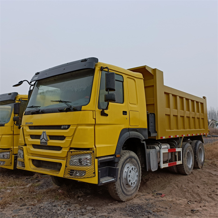 Tipper HOWO HOWO 6x4-375 Tipper-Yellow: picture 12 Tipper HOWO HOWO 6x4-375 Tipper-Yellow: picture 12
